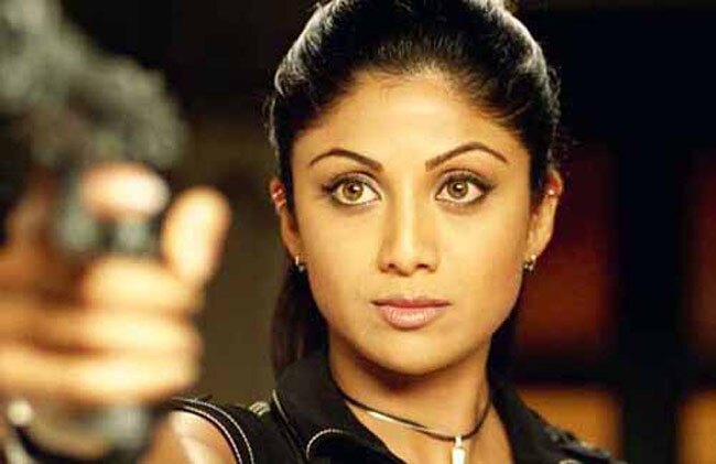 ...जब बॉलीवुड हसीनाओं ने किया एक्‍शन