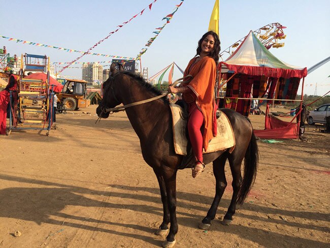 ...जब बॉलीवुड हसीनाओं ने किया एक्‍शन