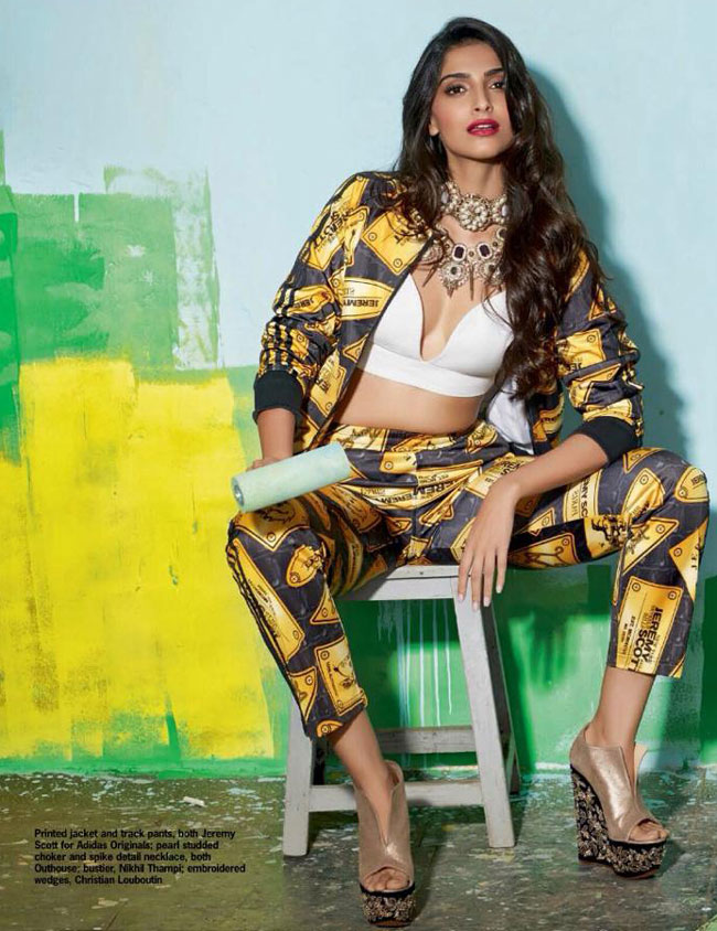 Happy Birthday साेनम कपूर, खूबसूरती और स्‍टाइल का कॉकटेल है सोनम