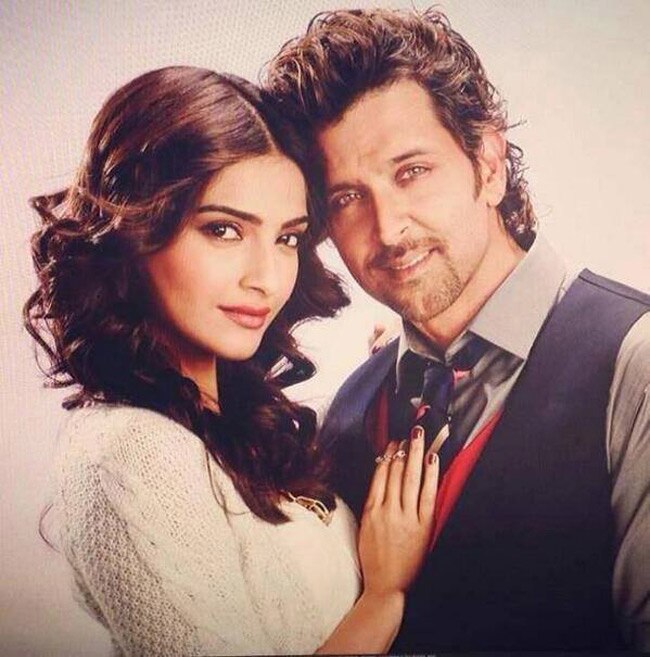 Happy Birthday साेनम कपूर, खूबसूरती और स्‍टाइल का कॉकटेल है सोनम