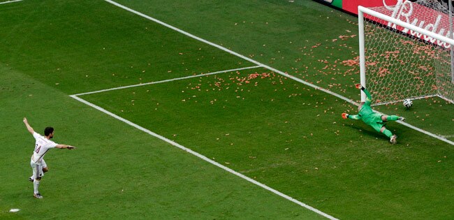 FIFA WC 2014: नीदरलैंड ने ऐसे दी पिछले बार के चैंपियन स्पेन को मात