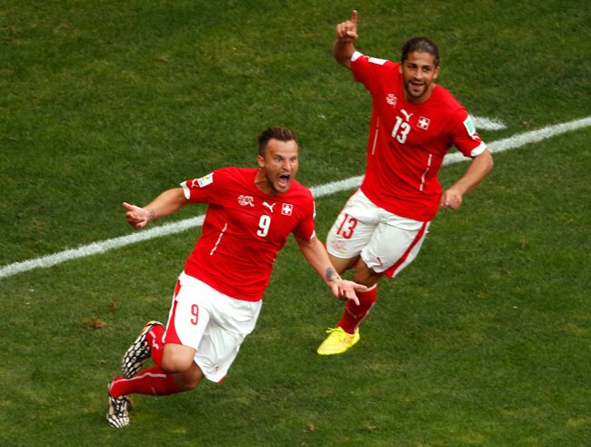 FIFA WC 2014: तस्वीरों में देखिए स्विट्जरलैंड और इक्वाडोर का मैच