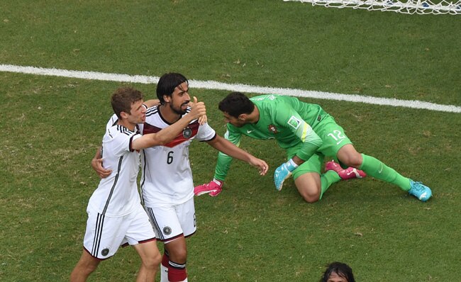 16 जून 2014: तस्वीरों में दिन भर की बड़ी खबरें