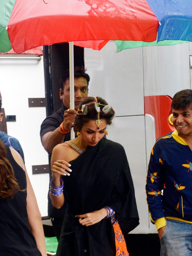 'डॉली की डोली' में 'पॉप रागिनी' मलाइका का First Look