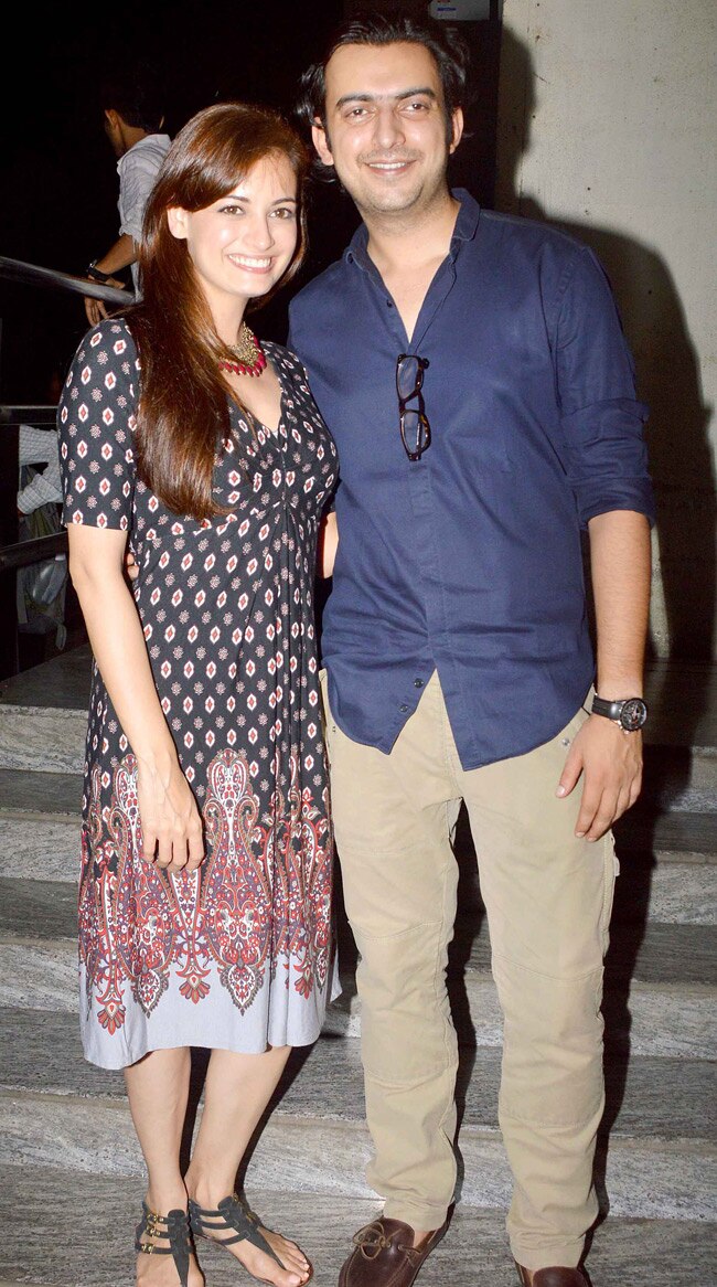 विद्या बालन ने दोस्‍तों के लिए रखी बॉबी जासूस की विशेष स्‍क्रीनिंग