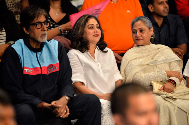 कबड्डी के लिए एक स्टेज पर आए आमिर-शाहरुख