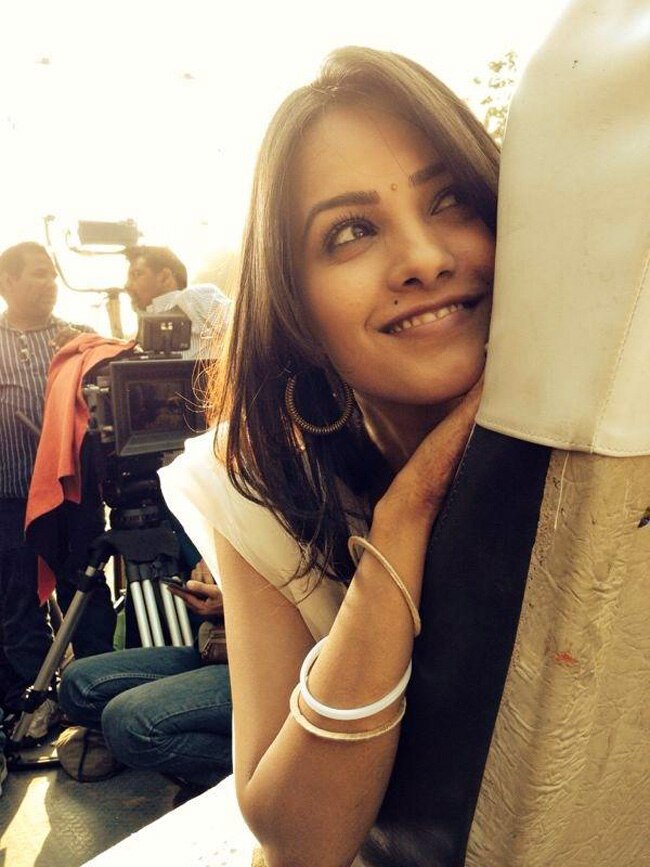 इन सितारों ने लांघी बड़े और छोटे पर्दे की सरहद