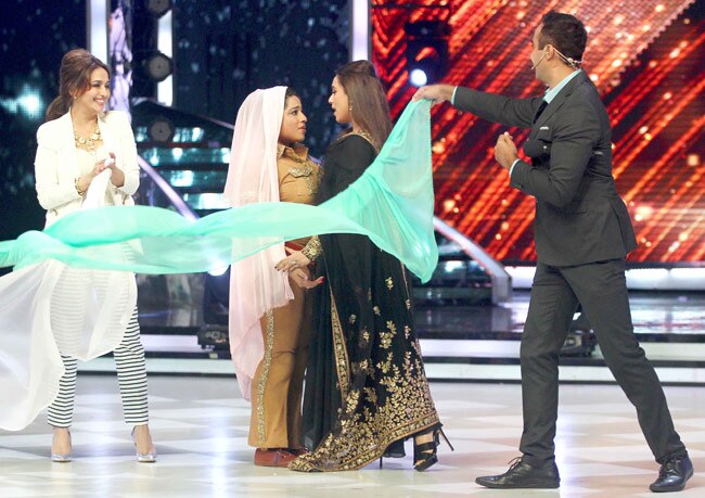 फिल्म 'मर्दानी' को प्रमोट करने झलक दिखला जा-7 में पहुंचीं रानी मुखर्जी