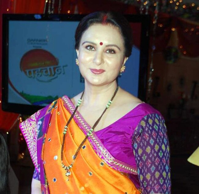 इन सितारों ने लांघी बड़े और छोटे पर्दे की सरहद