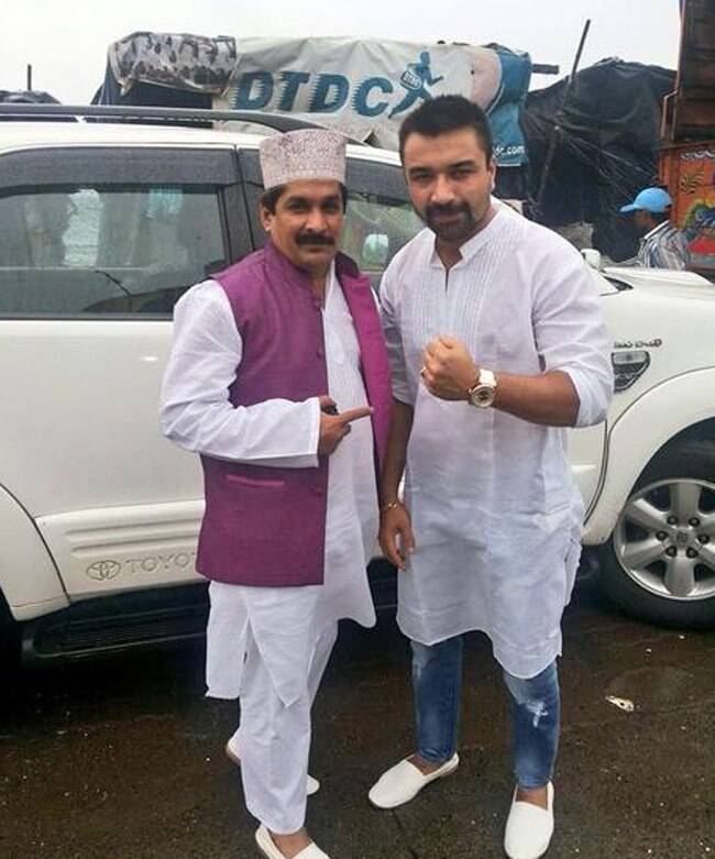 अमन-चैन की दुआ के साथ ईद का जश्‍न और खुशियों के रंग