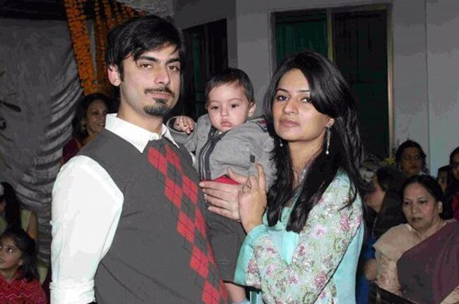 'खूबसूरत' में सोनम के साथ इश्क लड़ाते नजर आएंगे ये पाकिस्तानी हीरो