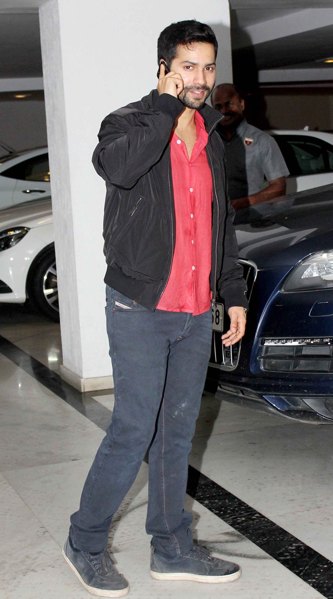 वरुण, सिद्धार्थ और आलिया की KJo के घर 'पार्टी ऑल नाइट'