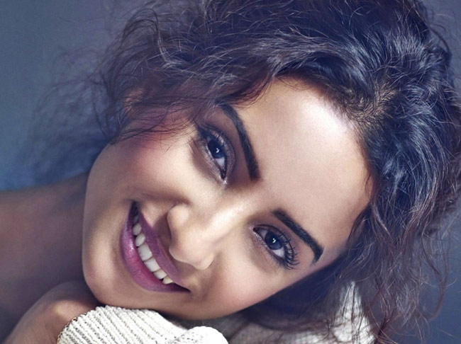 इन खूबसूरत बालाओं को महेश भट्ट ने बॉलीवुड में लॉन्‍च किया