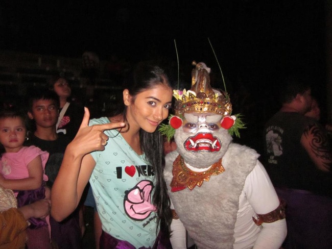 मिलिए रितिक रोशन की नई हिरोइन पूजा हेगड़े से