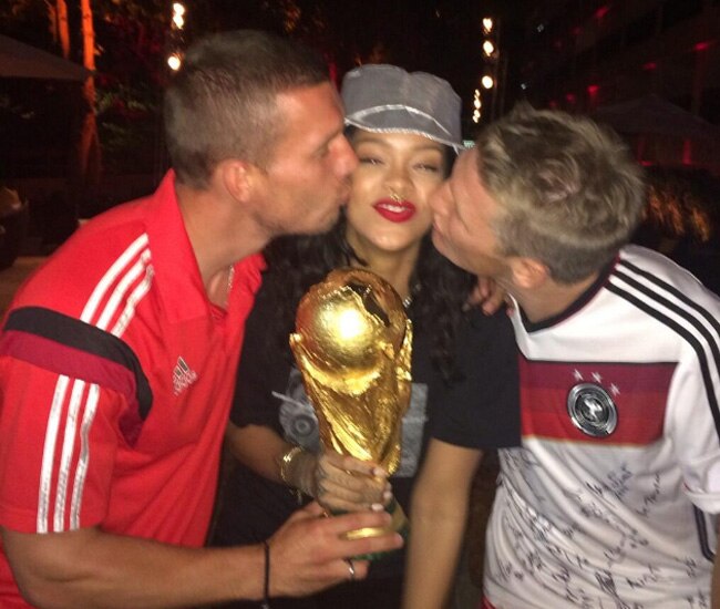 जर्मनी की जीत के बाद कुछ ऐसे झूमीं पॉप स्टार रिहाना