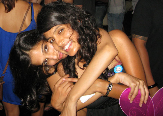 अभिनेत्री वेगा टमोटिया की अनदेखी तस्‍वीरें...