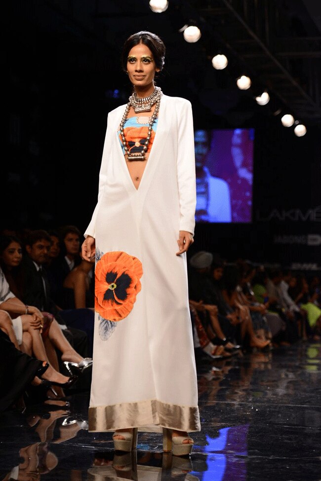 लैक्मे फैशन वीक 2014: शिल्पा और सुष्मिता के नाम रहा पहला दिन