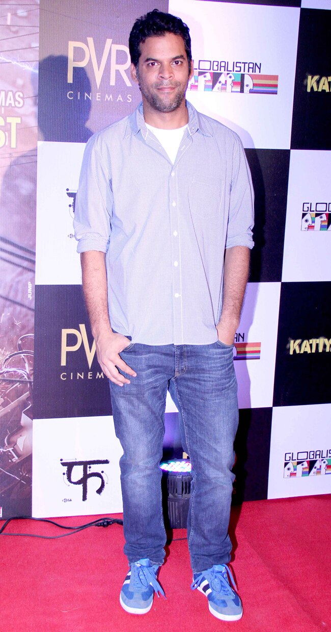 कटियाबाज की स्‍पेशल स्‍क्रीनिंग पर सितारों का जमावड़ा