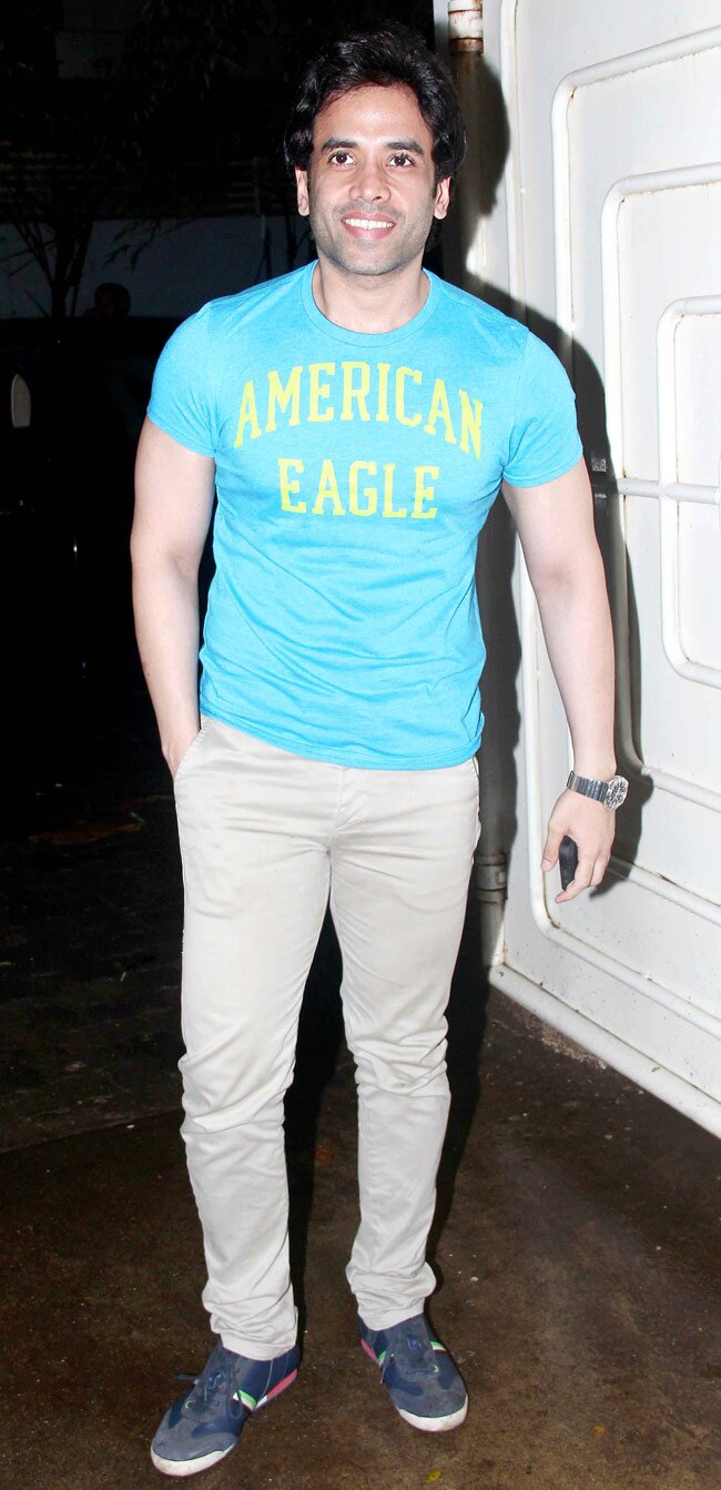 फिल्म 'इट्स एंटरटेनमेंट' की स्क्रीनिंग पर पहुंचे बॉलीवुड स्‍टार्स