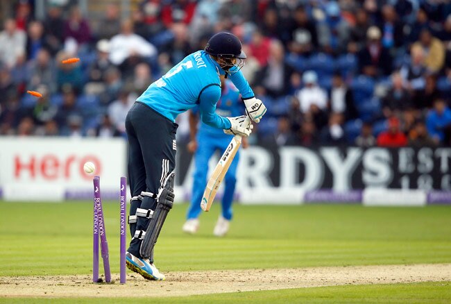 इंग्लैंड को पीट टीम इंडिया ने लिया बदला