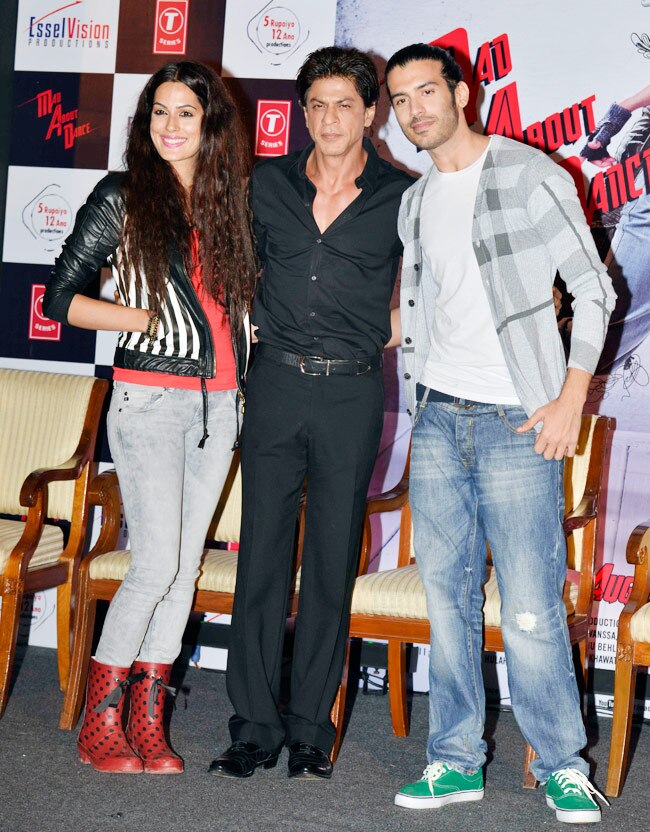 डांस फिल्म को सपोर्ट करने पहुंचे किंग खान