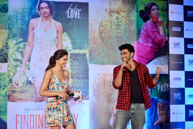 लॉन्च हुआ दीपिका और अर्जुन की फिल्म फाइंडिंग फैनी का टाइटल सॉन्ग