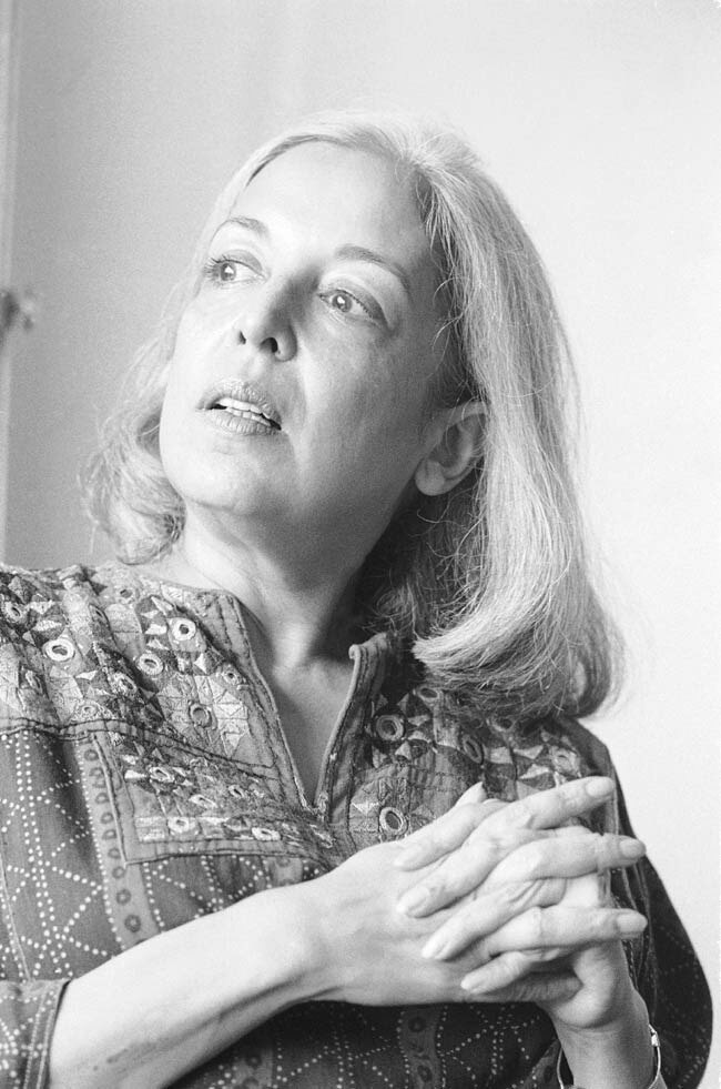 अबूझ पहेलियां: गुजरे जमाने के वो दिलकश चेहरे जो राज ओढ़े हैं...