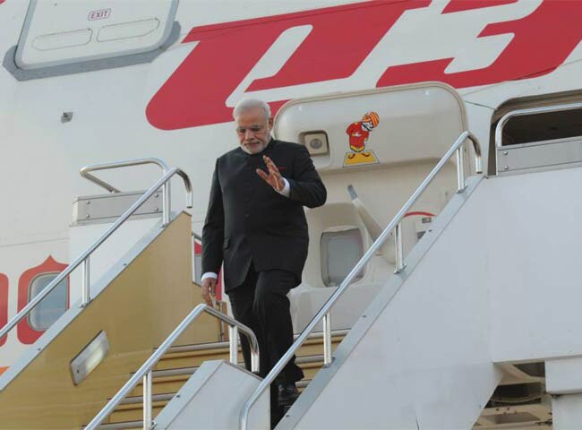 प्रधानमंत्री नरेंद्र मोदी के जापान दौरे के पहले दिन की झलकियां