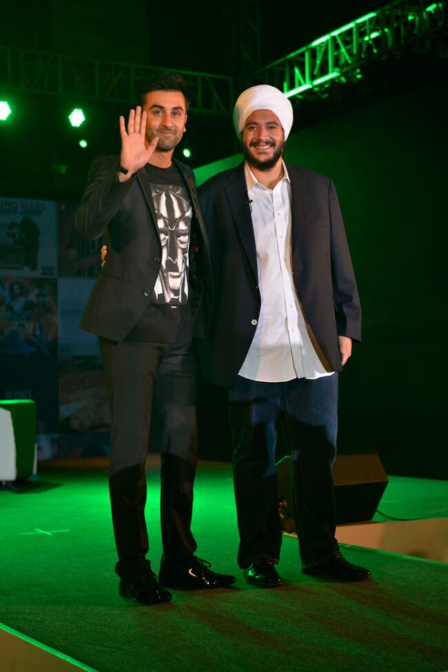 रणबीर कपूर ने अमेरिकी डिजिटल कंपनी Saavn के साथ मिलाया हाथ