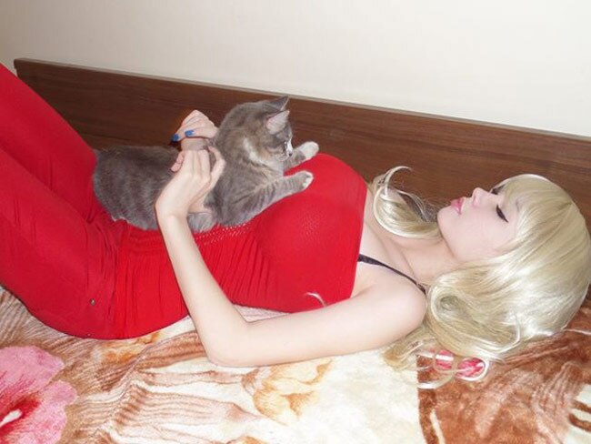 मिलिए 16 साल की रीयल बार्बी से