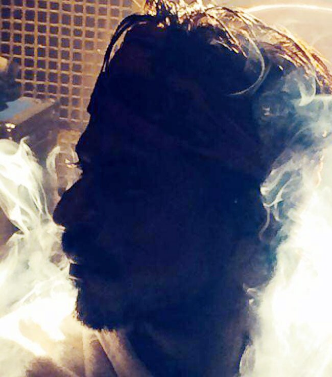 शाहरुख बने डाकू तो सनी लियोन बनीं मर्लिन मुनरो!