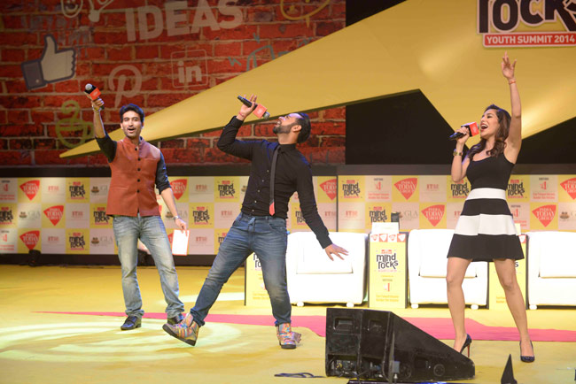 माइंड रॉक्स यूथ समिट 2014 में सोफी के ठुमके