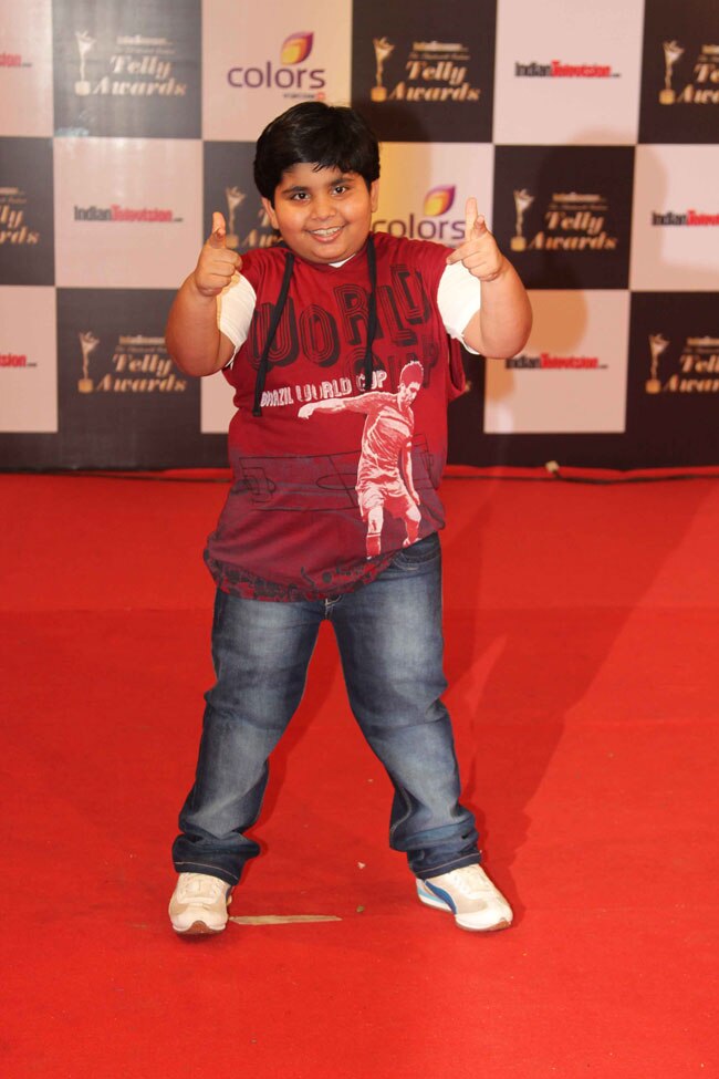 टेली अवॉर्ड्स: TV वाले भी आए, फिल्म वाले भी आए