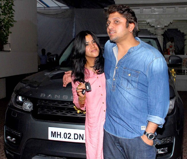 एकता कपूर ने मोहित सूरी को गिफ्ट की रेंज रोवर