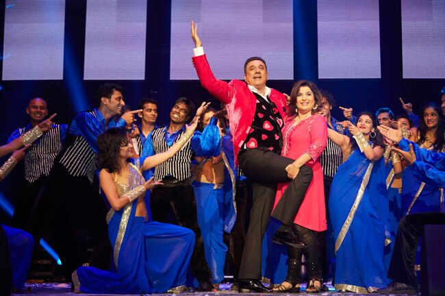 अपने जबरदस्‍त परफॉर्मेंस से वॉशिंगटन के दर्शकों के दिलों पर छाए दीपिका-शाहरुख