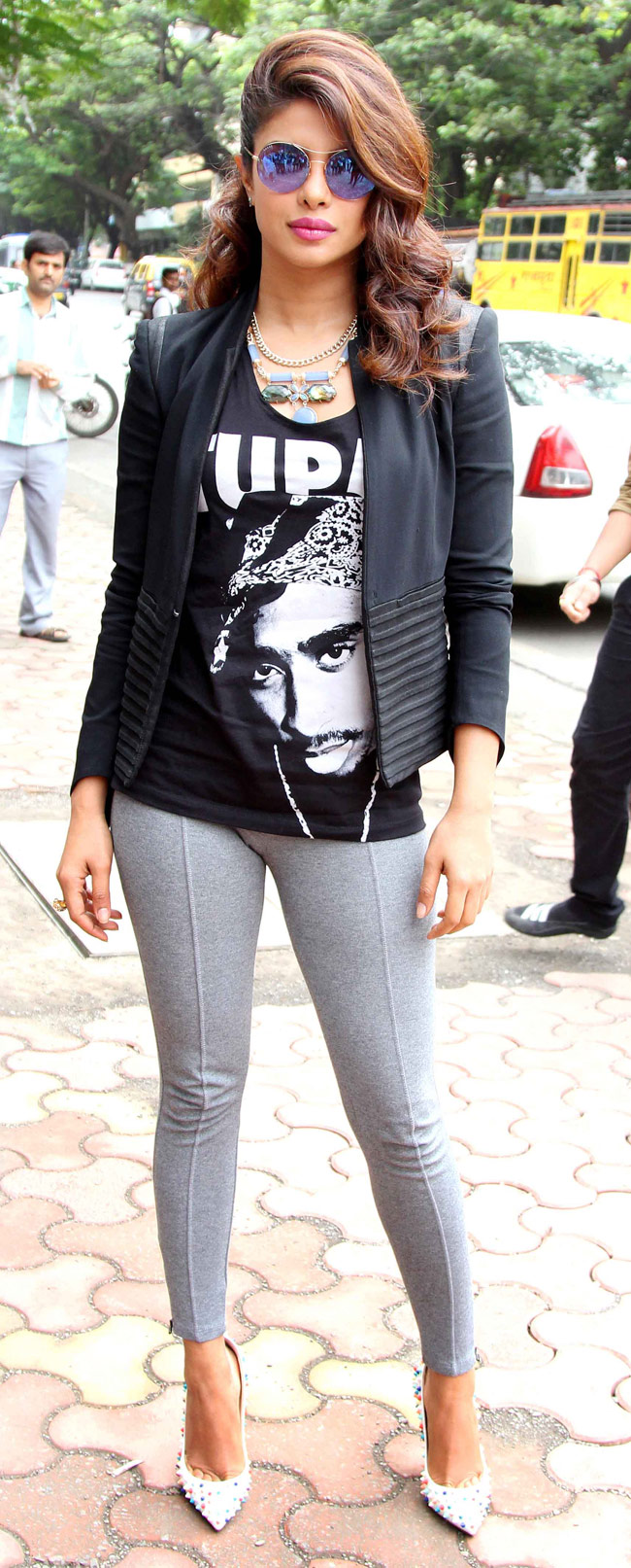 सेलेब फैशन ट्रेंड: इन दिनों क्या है एक्ट्रेसेज की पसंद...