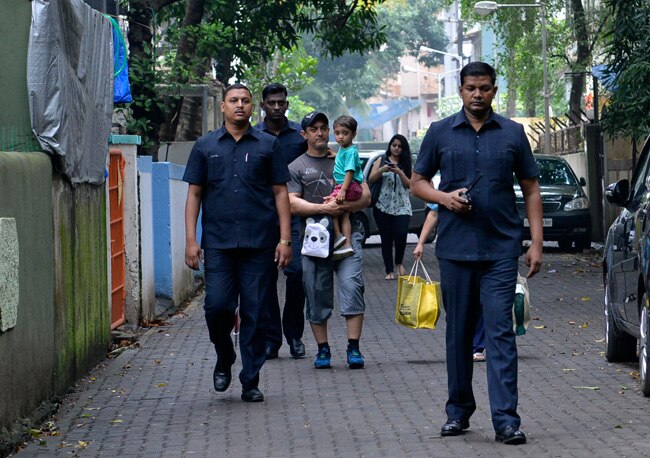 जब पापा आमिर गए बेटे को स्‍कूल छोड़ने...