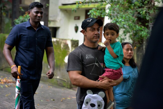 जब पापा आमिर गए बेटे को स्‍कूल छोड़ने...