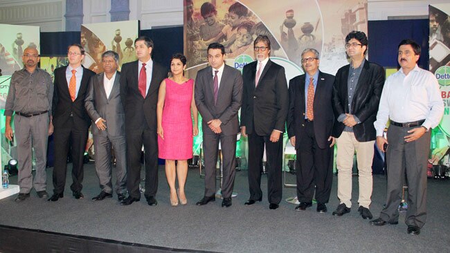 जब अमिताभ ने पढ़ाया स्‍वच्‍छता का पाठ...