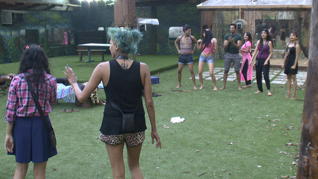 Bigg Boss 8: किचन भी खुला और सीक्रेट सोसायटी का राज भी