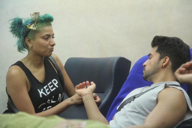 Bigg Boss 8: किचन भी खुला और सीक्रेट सोसायटी का राज भी