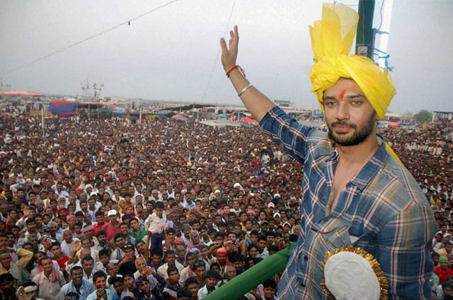 पहली बार लोकसभा पहुंचे ये युवा सांसद