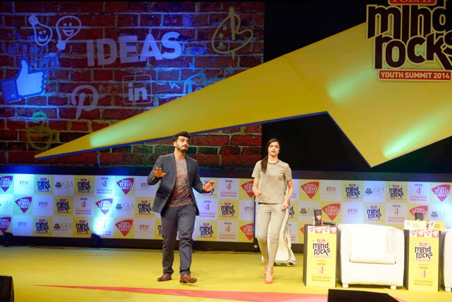 'इंडिया टुडे माइंड रॉक्स यूथ समिट' में बॉलीवुड का तड़का