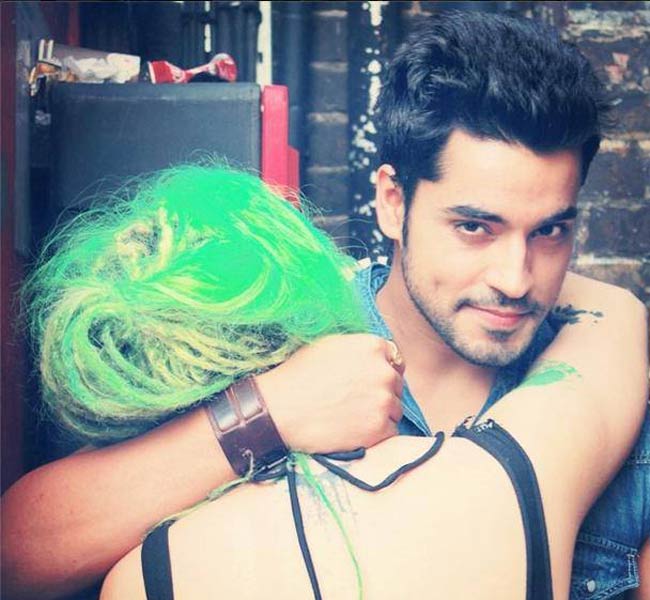 ये हैं 'बिग बॉस 008' फ्लाइट के 12 यात्री...