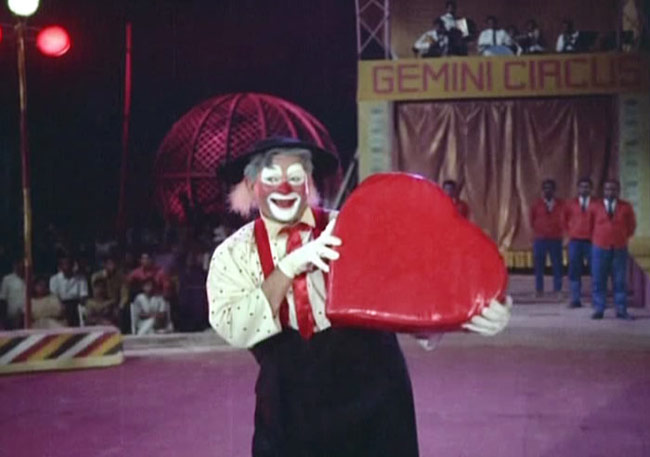 बॉलीवुड की 25 ऐसी बातें जो आप नहीं जानते