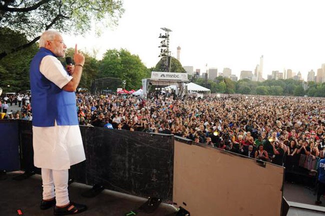 अमेरिका में PM मोदी ने दुनिया को दिया शांति का सबक