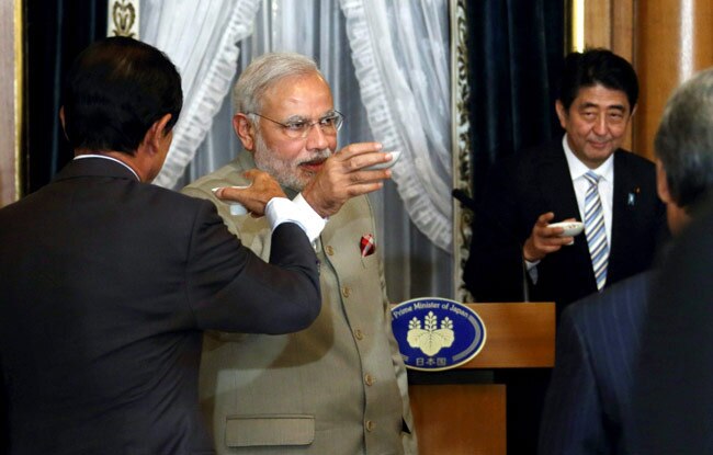 जापान में पीएम मोदी ने बजाया ड्रम