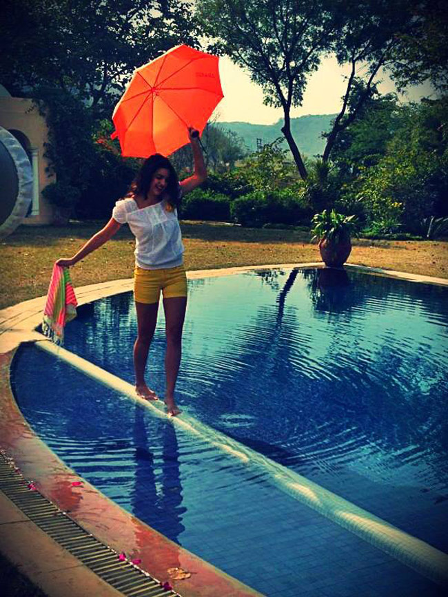 बिग बॉस के घर से बाहर हुईं 'ग्लैमर गर्ल' नताशा