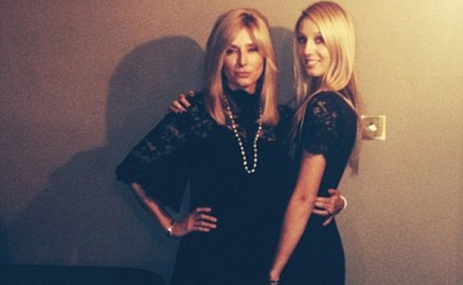 सोशल मीडिया पर हैं 18 साल की इस राजकुमारी के चर्चे