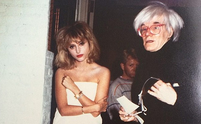 सोशल मीडिया पर हैं 18 साल की इस राजकुमारी के चर्चे